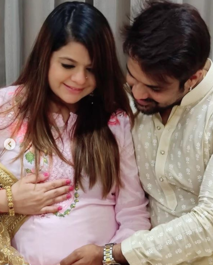 Rucha Gujarathi and Vishal Jaiswal